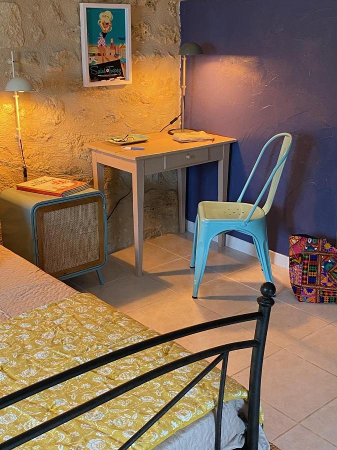 Le Prieure De Saint Pierre Bed & Breakfast Luaran gambar