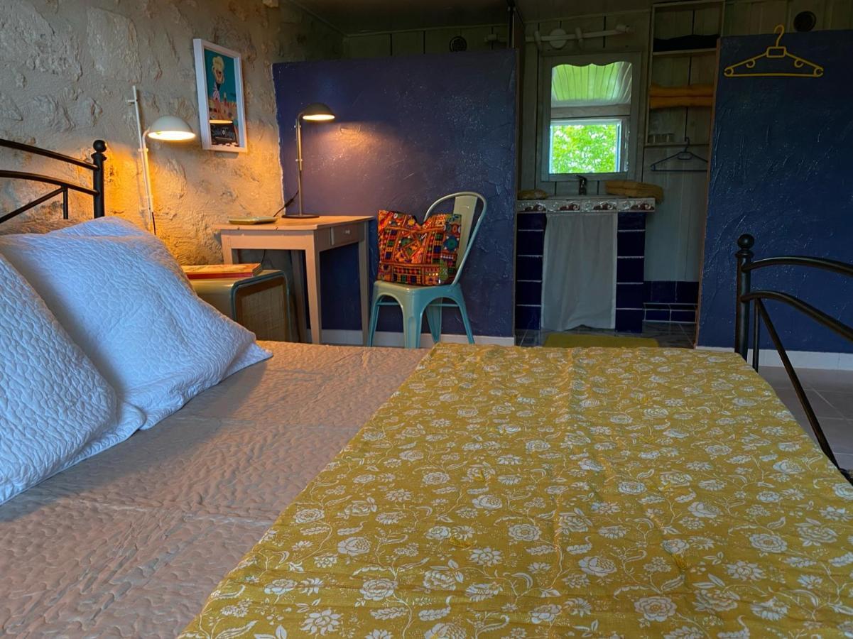 Le Prieure De Saint Pierre Bed & Breakfast Luaran gambar