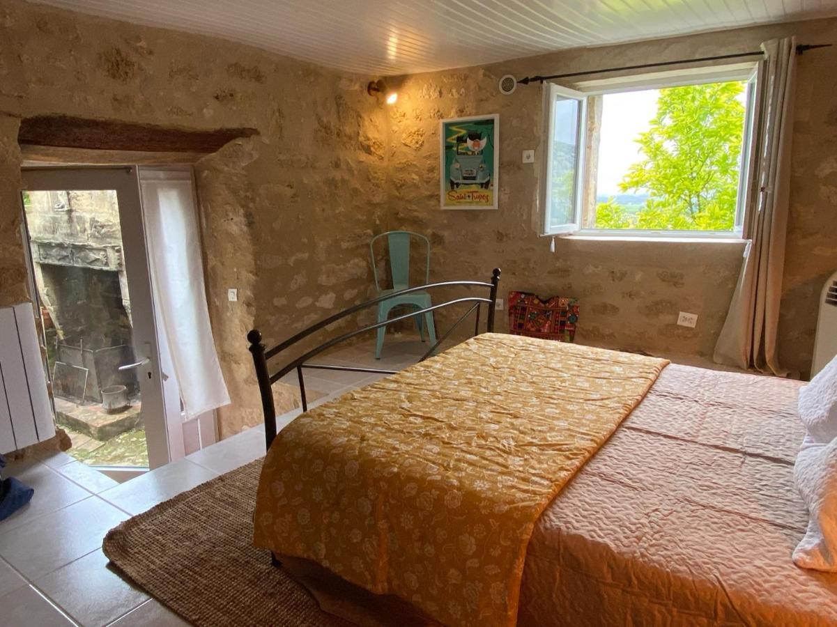 Le Prieure De Saint Pierre Bed & Breakfast Luaran gambar