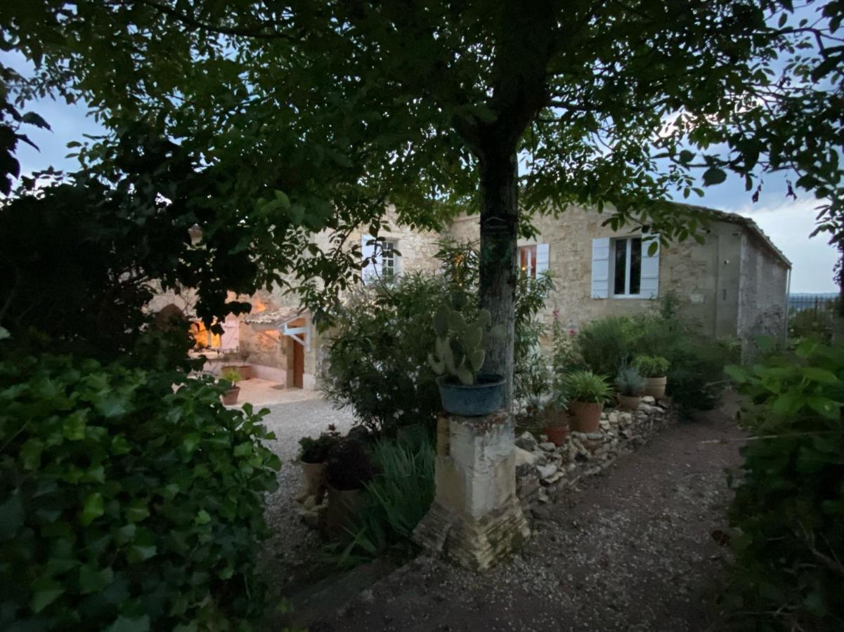 Le Prieure De Saint Pierre Bed & Breakfast Luaran gambar