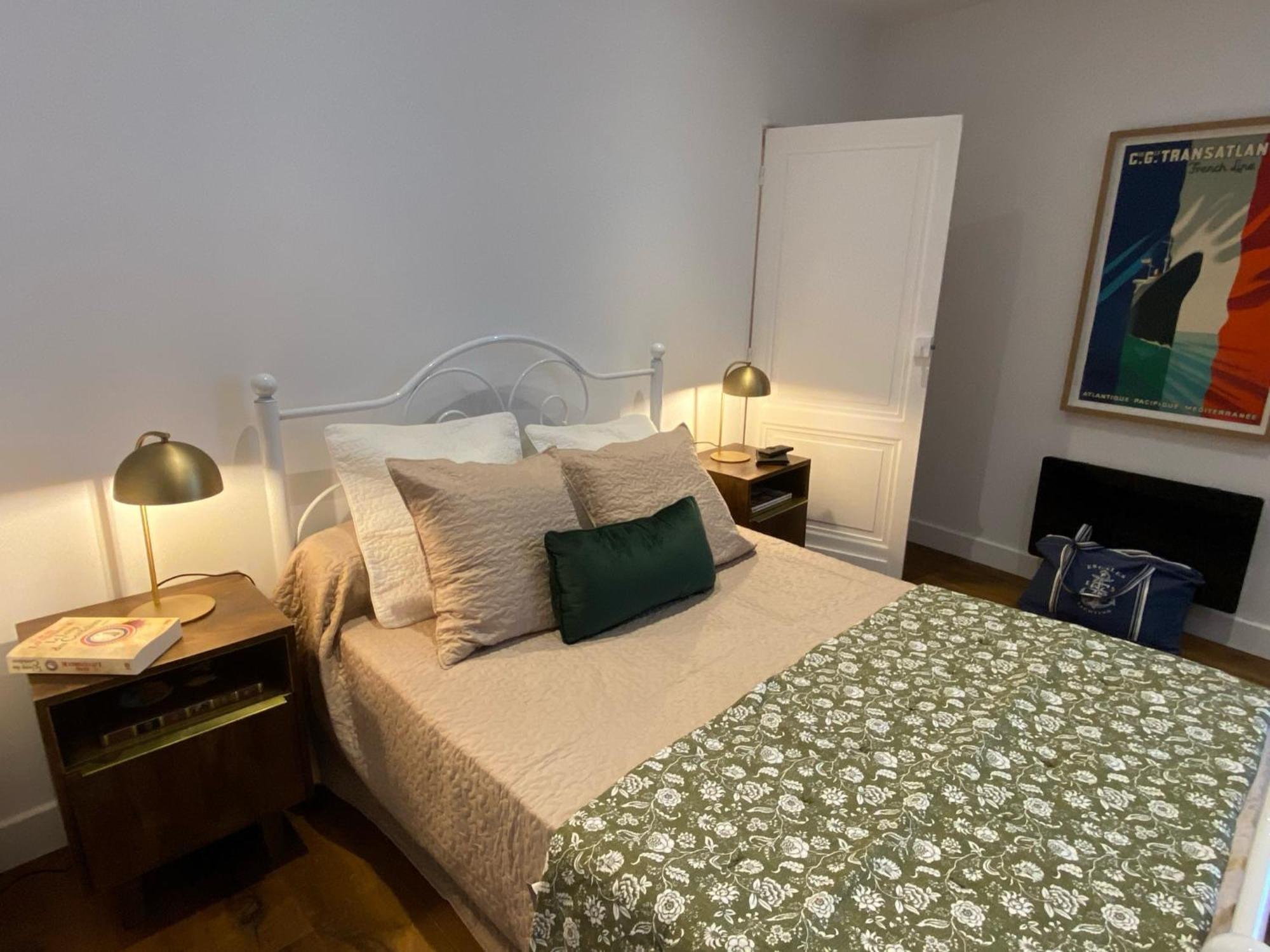 Le Prieure De Saint Pierre Bed & Breakfast Luaran gambar